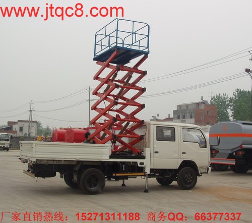 根據(jù)第一升降車網(wǎng)最新數(shù)據(jù),國內(nèi)升降車市場11月份同比下滑17%,以約4.5萬輛的銷量再創(chuàng)歷史新低;1-11月,升降車市場累計銷售49.9萬輛,同比下滑27%。面對一連串的負增長,實時關(guān)注升降車市場變動的張立文,在談及公司現(xiàn)狀和行業(yè)發(fā)展時略顯煩悶。