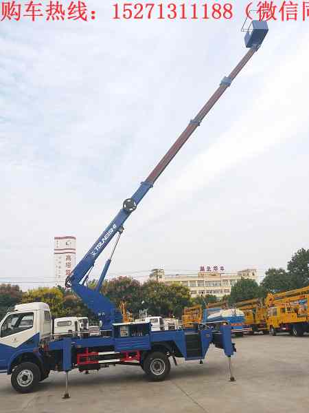 東風(fēng)20米直臂式升降車(chē)采用東風(fēng)多利卡3800mm軸距底盤(pán),朝柴156馬力柴油發(fā)動(dòng)機(jī),最大作業(yè)高度20米,工作臂采用直臂伸縮式,工作斗可承載200kg。
